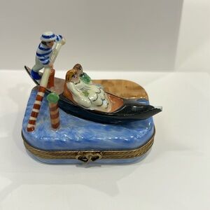 Romantic Venice Gondola Ride | Beauchamp